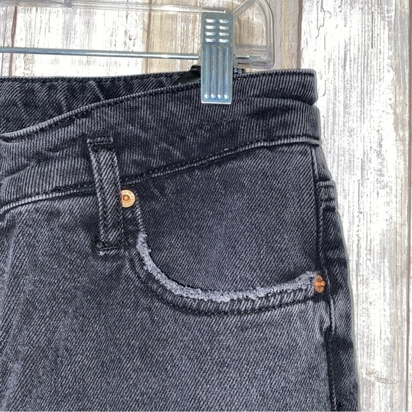 Zara Black High Rise Straight Leg Jeans - Picture 4 of 7